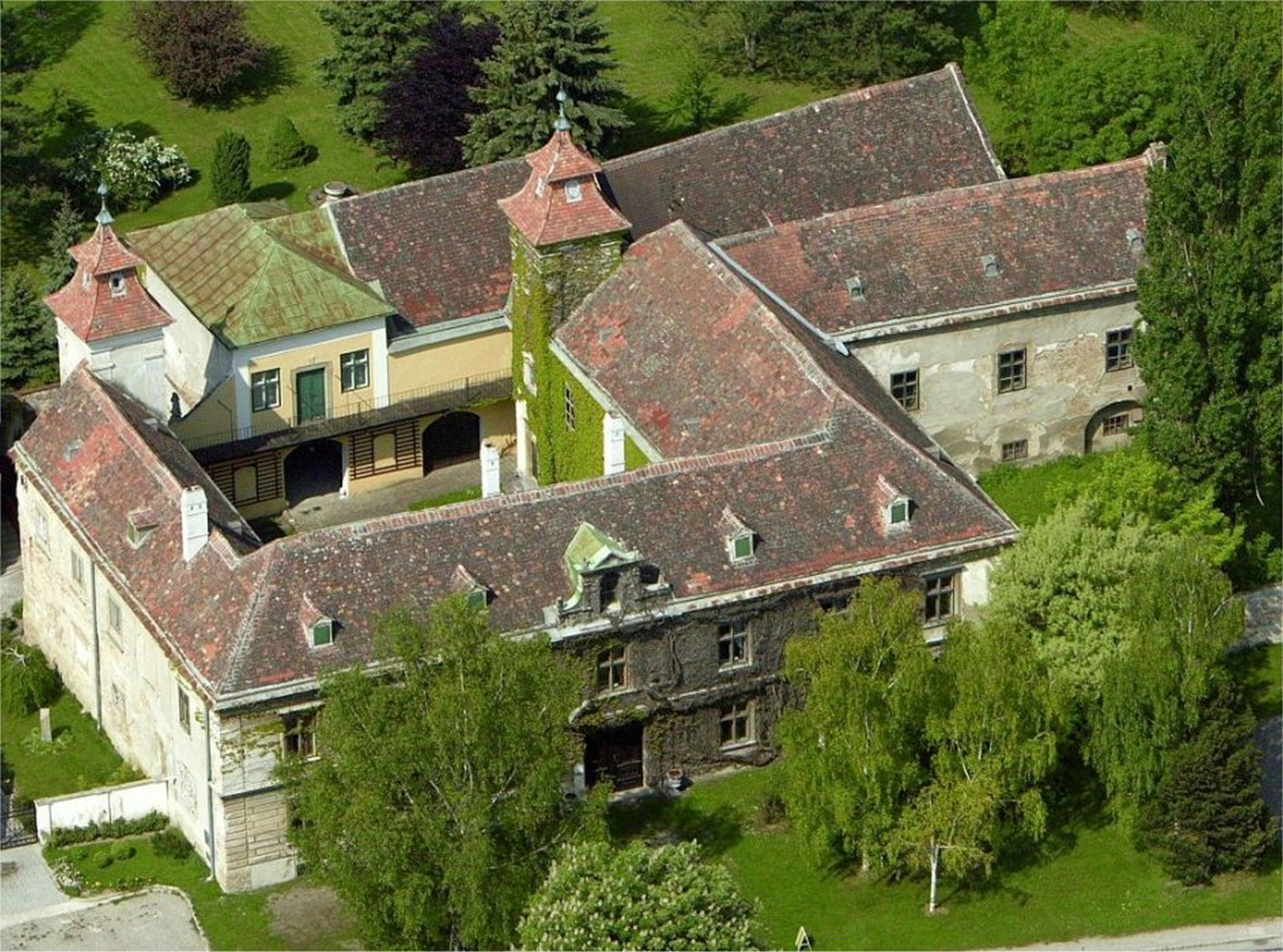 Luftbild des Schlosses